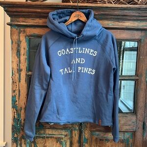 Passenger clothing Sweatshirt
Coastlines and Tall Pines
Small